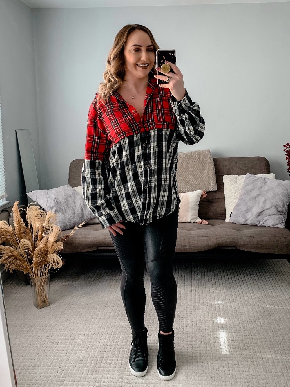 LA MIEL Red and Black Plaid Button-Down Shirt